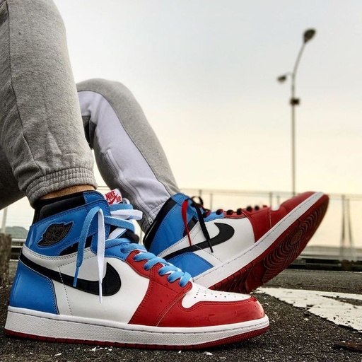 AIR JORDAN 1 PATENT WHITE BLUE RED SHOE